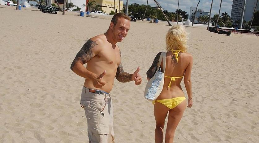 beth pheonix naked